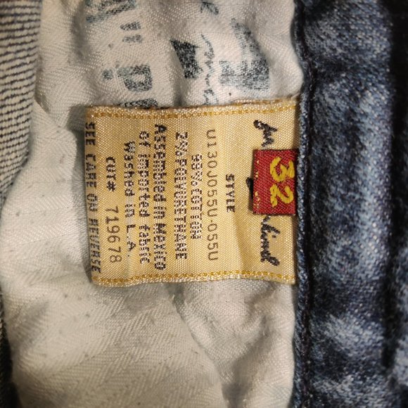 Women's Seven7 flare jeans - Picture 3 of 4